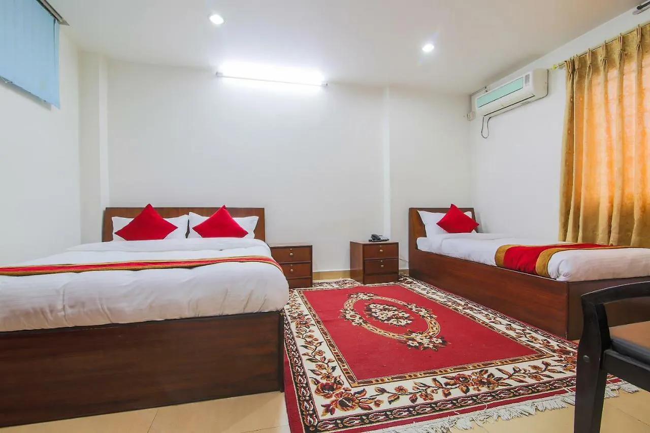 Oyo 358 Hotel Rose Star Kathmandu 2*,  Nepal